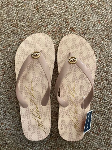 cheap michael kors flip flops|michael kors flip flops marshalls.